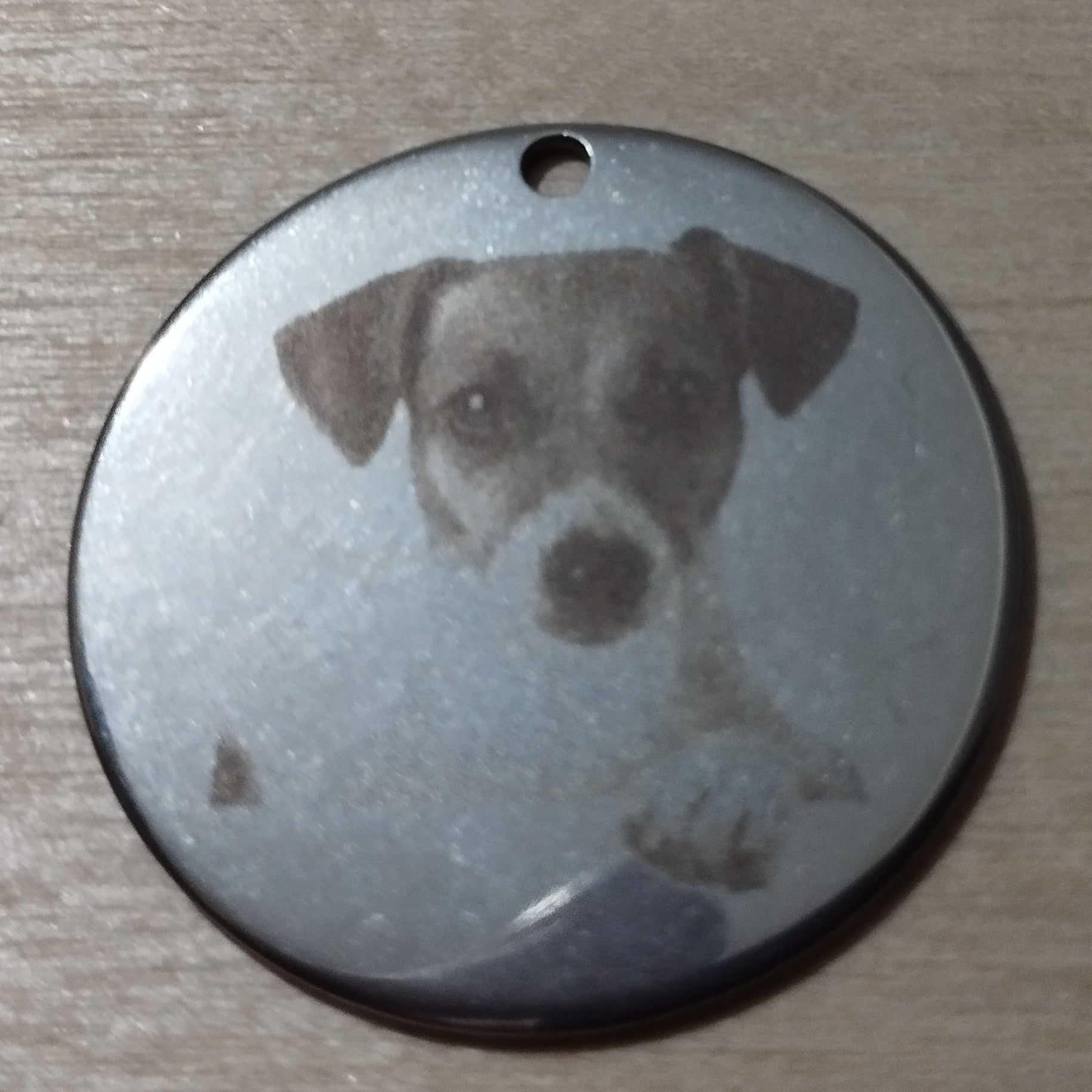 Personalised engraved pet tag with dog portrait — unique gift for pet lovers UK
